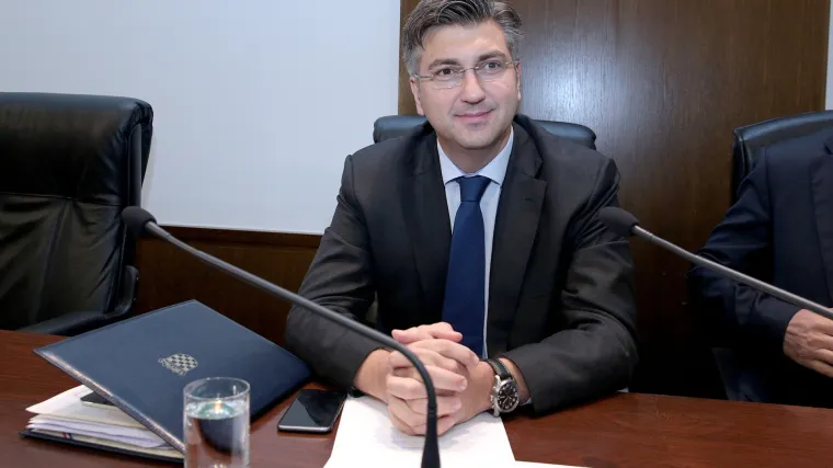 'Ponedjeljak je ujutro i znate da nije ba&scaron; uobičajeno da Sabor tada ima toliku aktivnost'