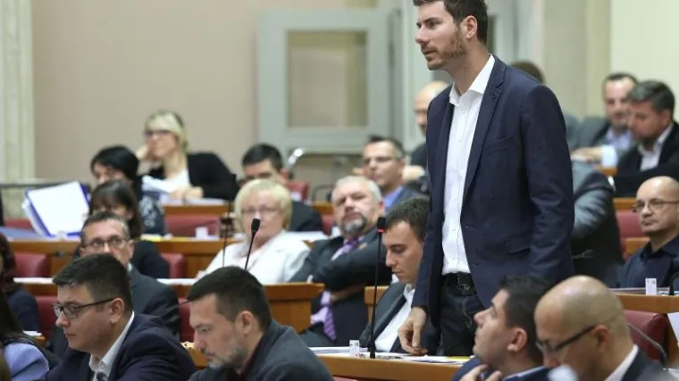 'Nikada ne koristim ovu riječ u sabornici...'