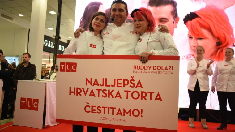 Buddy oduševljen dočekom u Hrvatskoj - najljepšu tortu izabrao uz pomoć fanova