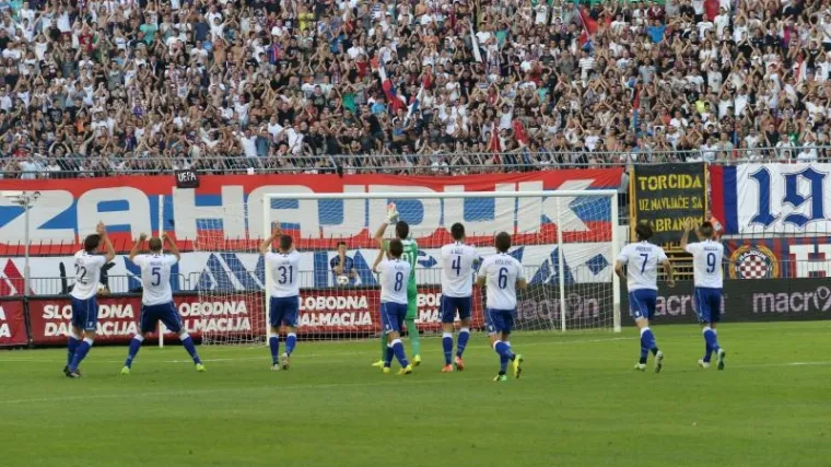 Hajduk dobio visoku novčanu kaznu, posljednju opomenu i prijetnju pražnjenjem Poljuda