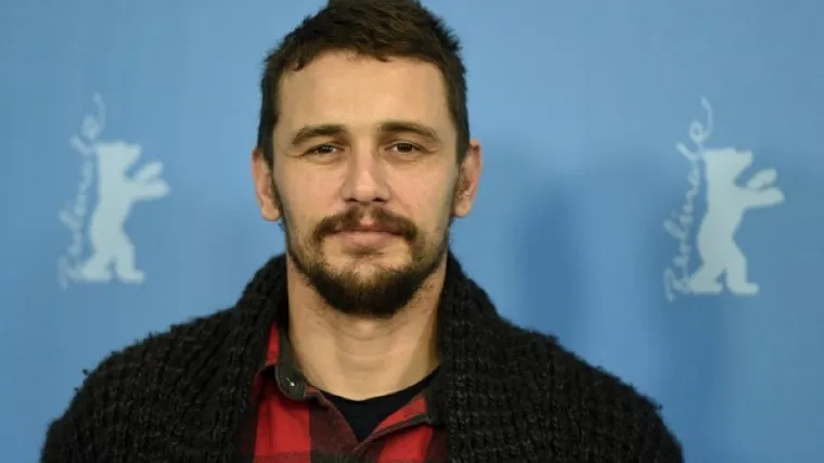 James Franco glavom udario fotografa pa završio na sudu