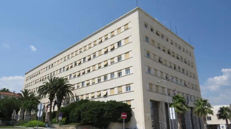 Pet dana nije do&scaron;la na posao pa dobila otkaz