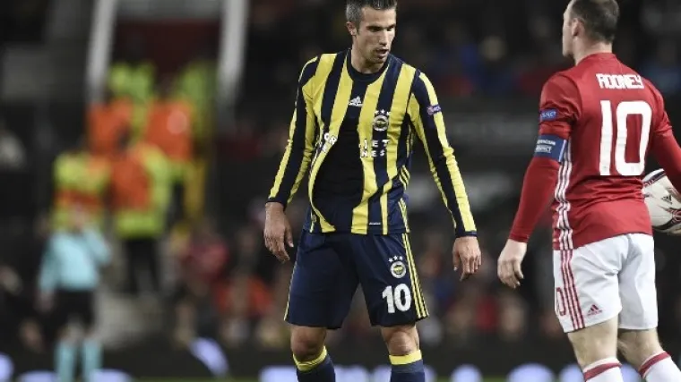 Totti briljirao u 100. nastupu, United uni&scaron;tio Fenerbahče, Van Persie izazvao euforiju