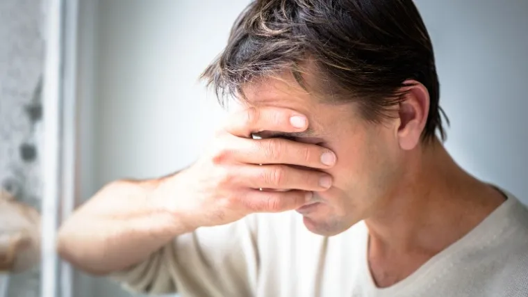 Migrena je povezana s bakterijama koje se razvijaju zbog mesnih prerađevina