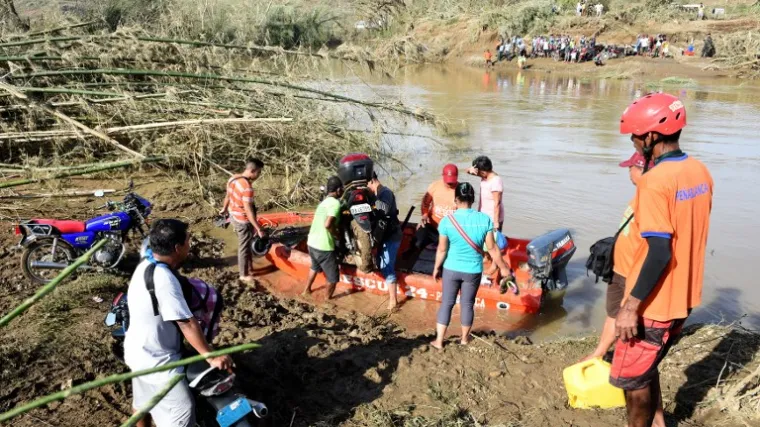 Na Filipinima poginulo najmanje 12 ljudi