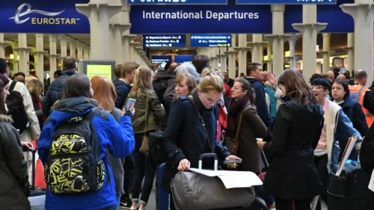 Zbog 'kemijskog incidenta' evakuiran aerodrom, ima i stradalih