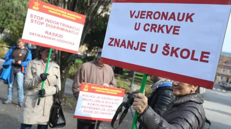 'Žele viriti u vaše krevete, maternice i novčanike!'