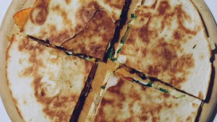 Quesadilla je gotova za 15-ak minuta, a jednostavno je nenadma&scaron;na