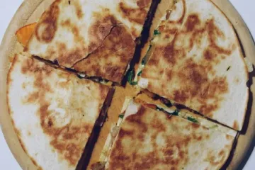 Quesadilla je gotova za 15-ak minuta, a jednostavno je nenadma&scaron;na