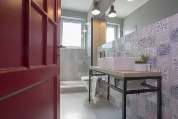 Opremanje uredske kupaonice od 5 kvadrata