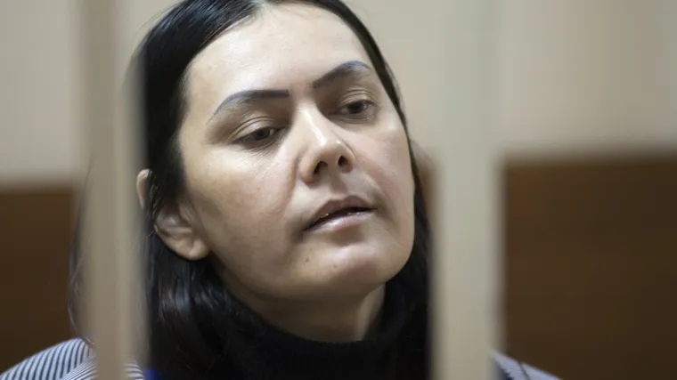 Dadilja koja je djevojčici odrubila glavu i hodala s njom po Moskvi priznala krivnju na sudu
