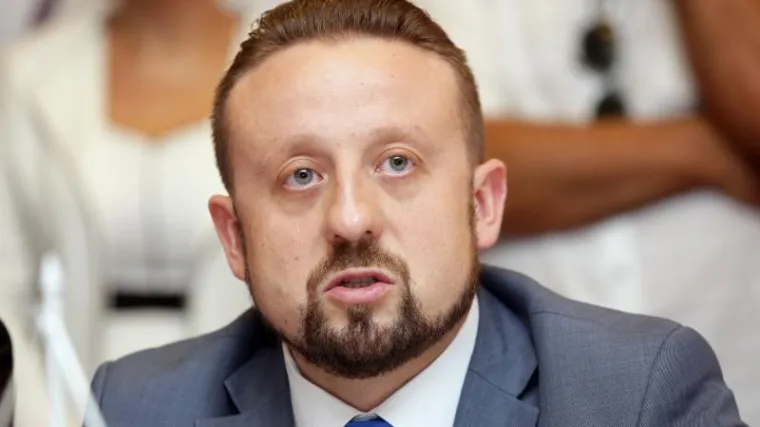 U HDZ-u zadovoljni Tepe&scaron;evim odustajanjem od mandata u Europskom parlamentu: 'To je ionako HDZ-ov mandat'