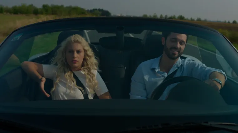 Nakon sukoba s Nerom, Ana i Petar se vraćaju na selo (Zlatni dvori)