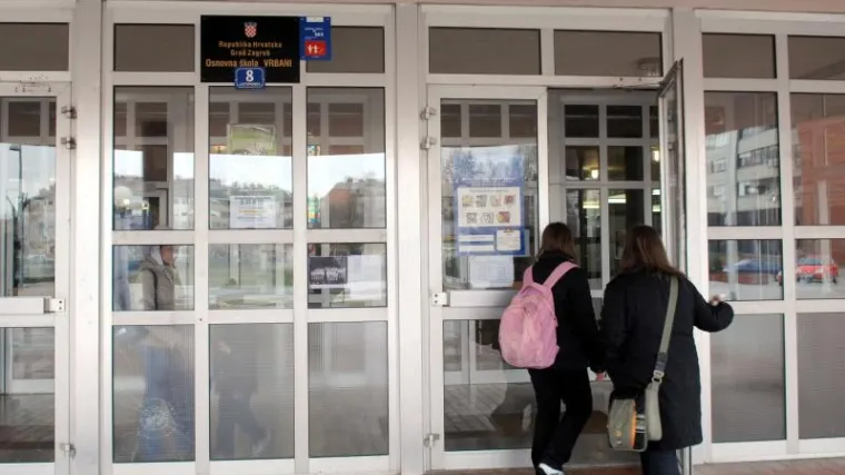 Pristojno se obratila ravnatelju, pa dobila stra&scaron;no drzak odgovor