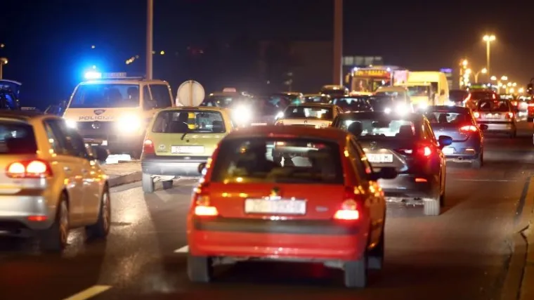 U naletu automobila kod Kutine smrtno stradala 62-godi&scaron;njakinja