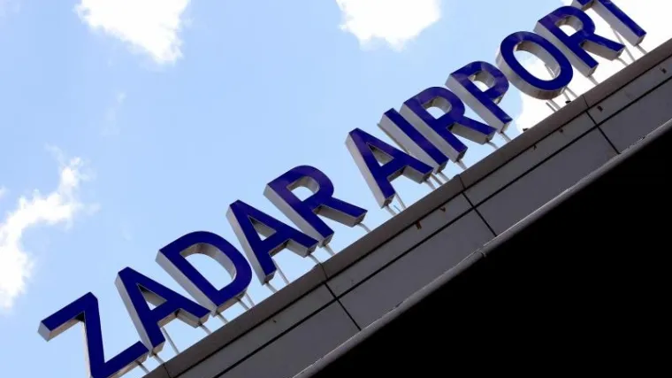 Najveći ostvareni broj u povijesti: Zračna luka Zadar dočekala 500-tisućitog putnika u 2016. godini