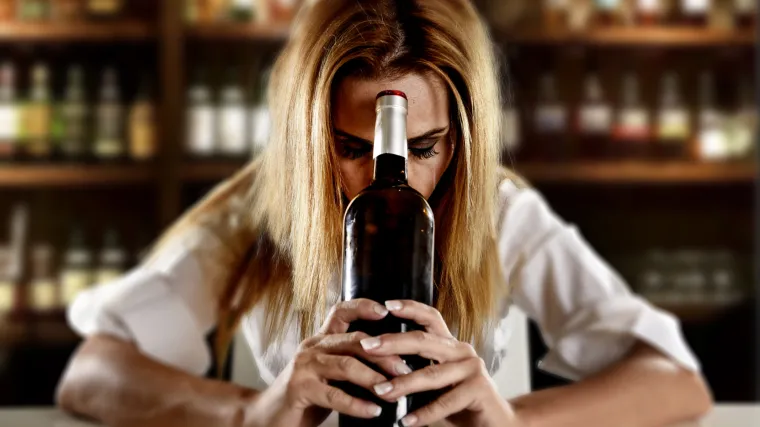 Iznenađujući rezultati novog istraživanja: žene mlađe od 35 danas piju vi&scaron;e od mu&scaron;karaca