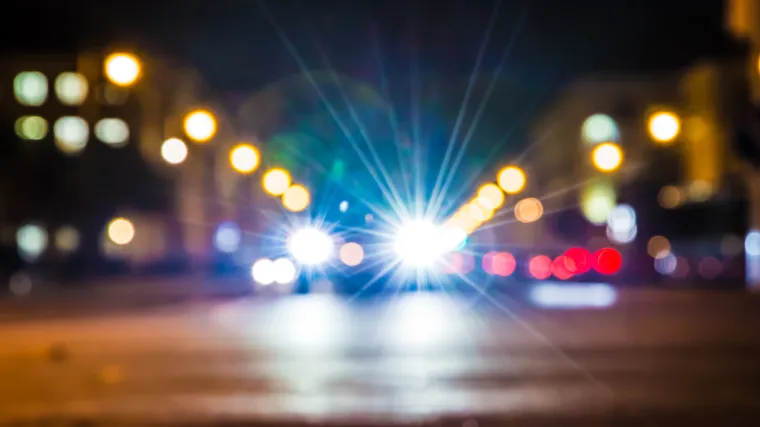 Vozači, oprez! Kazna za vožnju bez uključenih svjetala je od 300 do 500 kuna