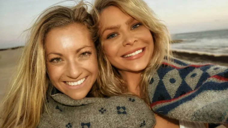 Njihova ljubav je osvojila svijet: U realityju se borile za istog frajera pa se zaljubile jedna u drugu