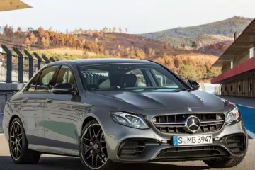 E63 S ima 612 KS, pogon na sva četiri i drift mode