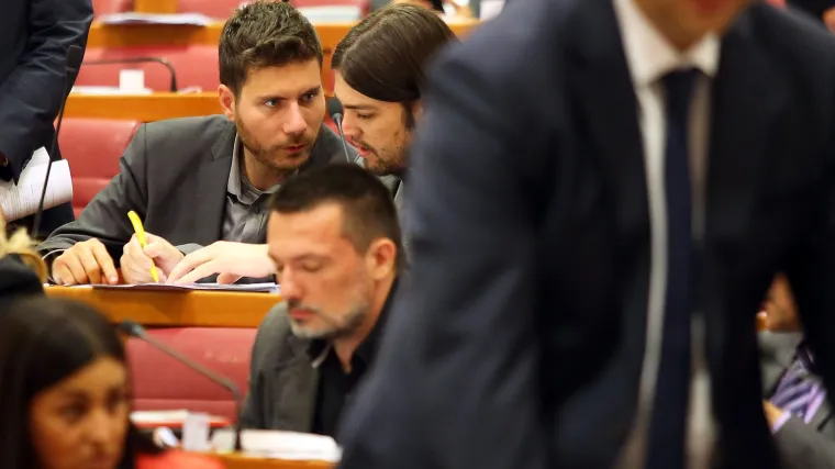 HDZ-ovka rekla da joj je dosta slu&scaron;ati Pernara, Sinčić joj poručio: 'Pa mi smo 25 godina slu&scaron;ali va&scaron;e laži i demagogiju'