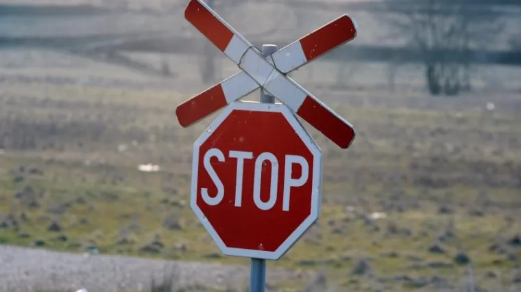 Vlak udario starijeg mu&scaron;karca, prevezen u bolnicu