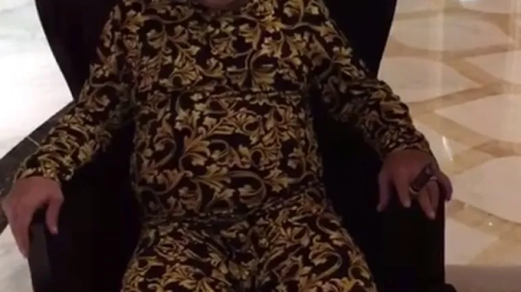 Jedan od najvećih odjevnom kombinacijom nasmijao čitav svijet