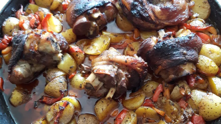 Već sam pogled na Sandinu peku nam probudio apetit