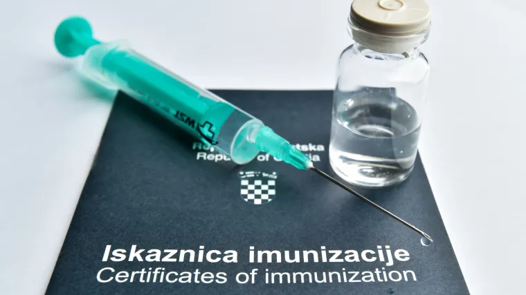 Počinje cijepljenje protiv gripe: HZJZ nabavio 280.000 novih doza, pro&scaron;le godine od gripe umrlo devet osoba