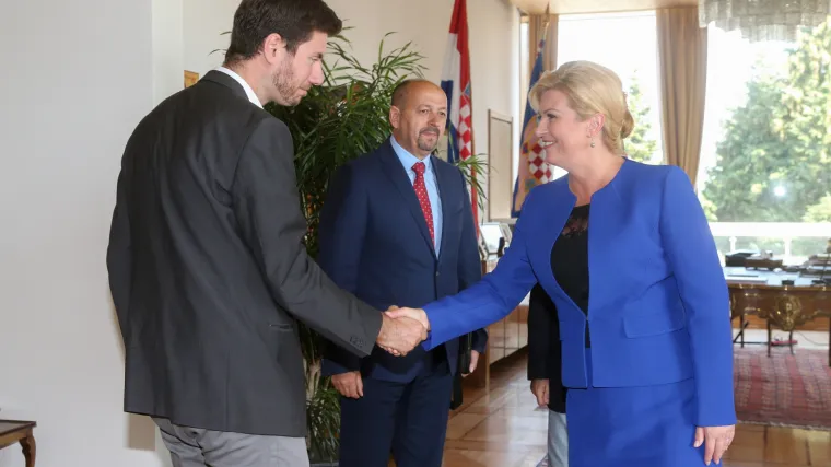 Pernar se sastao s predsjednicom: 'Razgovarali smo 1 na 1, o detaljima ne mogu govoriti'