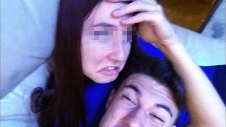 Tinejdžer vr&scaron;njaku odrubio glavu zbog jedne obične fotografije