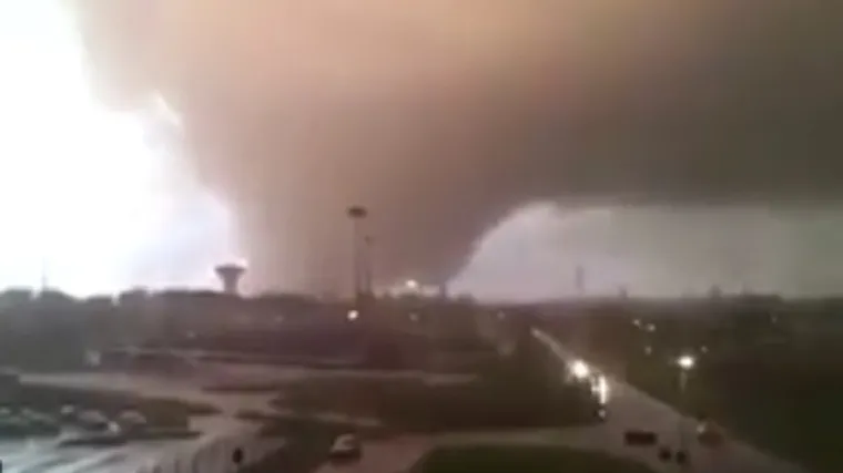 Tornado poharao Rim, ima mrtvih i desetine ozlijeđenih