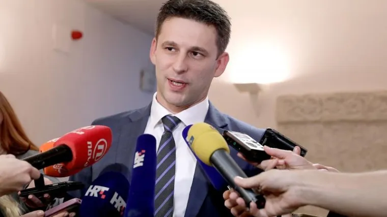 'Na&scaron;e su namjere dobre, &scaron;to vi ni&scaron;ta niste učinili 25 godina?'