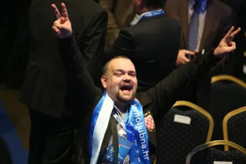 'Žao mi je što sam uplašio ljude, ali htio sam vratiti novac!'