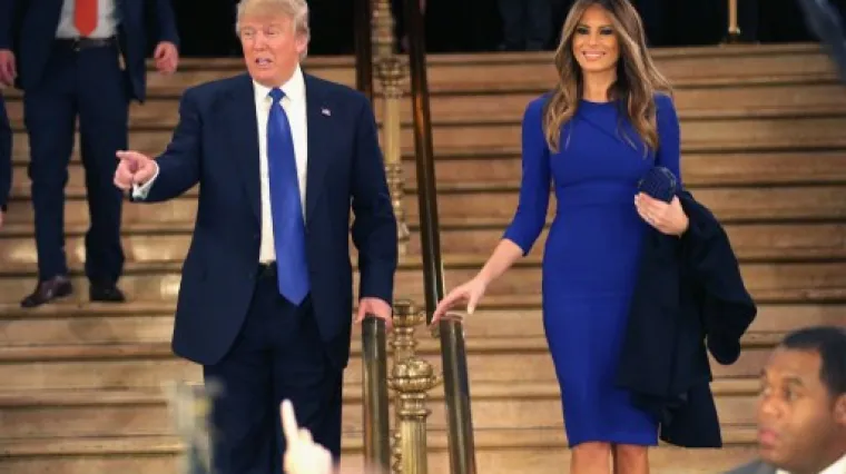 Kalup izrađen u njezinoj rodnoj Sevnici: Hoće li Melania Trump u Bijelu kuću u&scaron;etati u zlatnim &scaron;tiklama iz BiH?