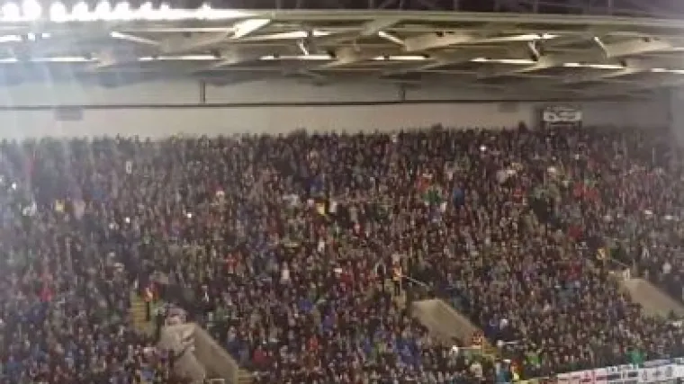 Navijači su pomahnitali kad je u igru ušla legenda Sjeverne Irske