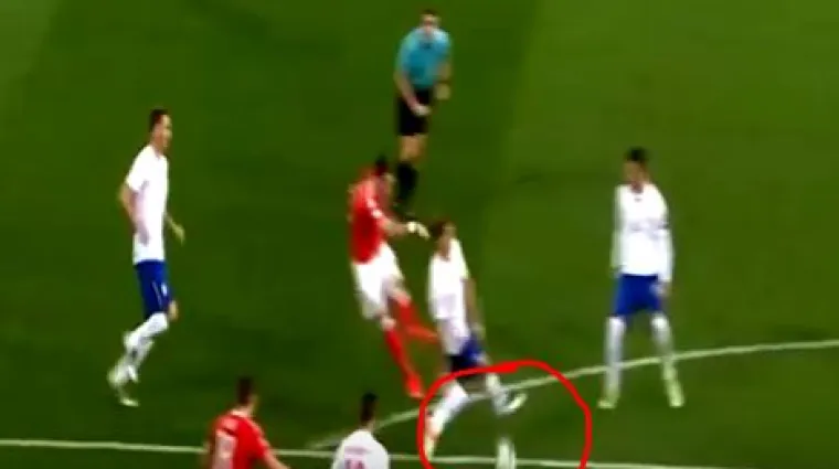 Gareth Bale razornim udarcem ponizio Srbiju, ali gosti uzeli bod u Cardiffu