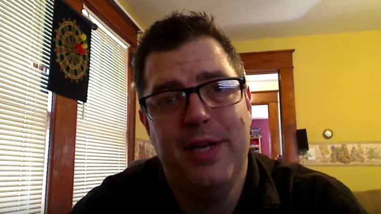 Hit na Youtubeu: uhvatio suprugu u preljubu pomoću drona, ali zato sada ima milijune obožavatelja