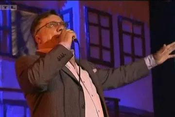 Novi nos Halida Bešlića: otkrivamo zašto, nakon 40 godina karijere, ide pod nož