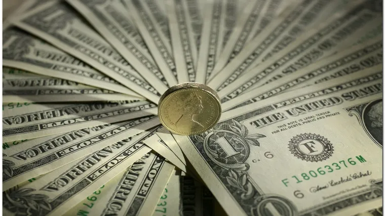 Svjetski kapital vrijedan 512.000 milijardi dolara, vi&scaron;e od trećine su dugovi