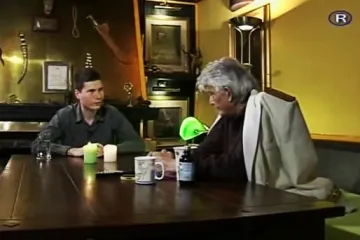 'Ne možeš se ponašati kao senilni starac koji jednu rečenicu ponavlja tri puta'