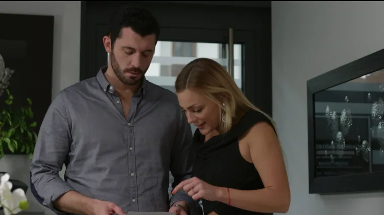 Petar kaže Ani da je ginekolog potvrdio Nerinu trudnoću (Zlatni dvori)