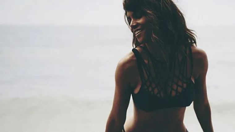 Seksi glumica pokreće liniju donjeg rublja