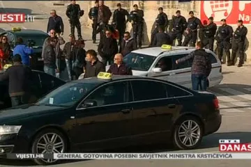 Splitski taksisti blokirali put Cameu na ulicama, grad se slaže: 'Ovo je nelegalna konkurencija!'