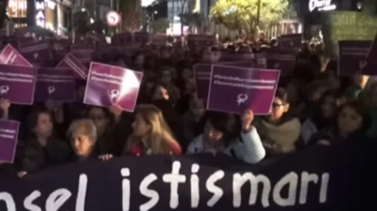 Ljudi ne žele zakon koji legalizira silovanje djevojčica; novinar CNN-a uhićen usred javljanja