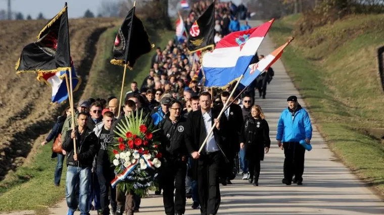 Odana počast žrtvama Veleprometa i Ovčare