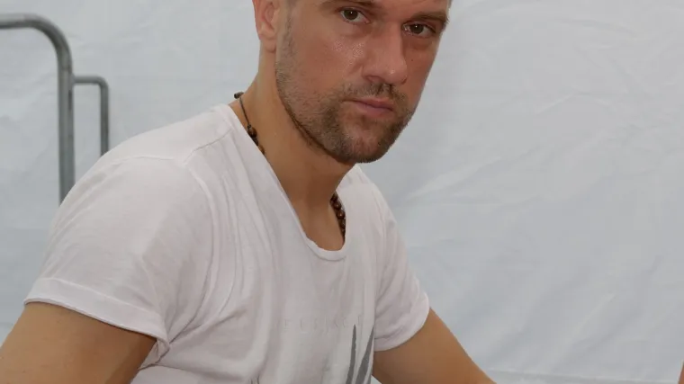 Ivan Klasnić ne skida osmijeh s lica, a nama je priznao da je takav zahvaljujući Hrvatima koji mole za njega