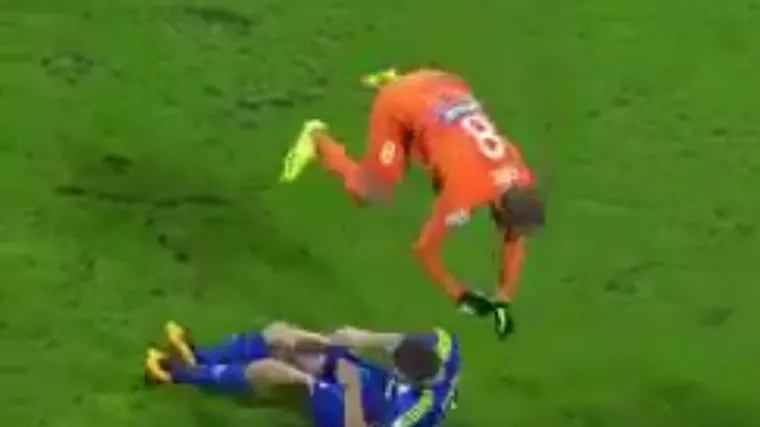 Najbrutalniji prekr&scaron;aj ove sezone viđen je u Poljskoj! Skoro protivniku slomio noge