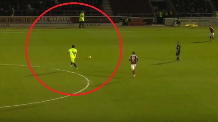 'Čudesan' potez engleskog veznjaka postao hit na internetu. I to s razlogom...