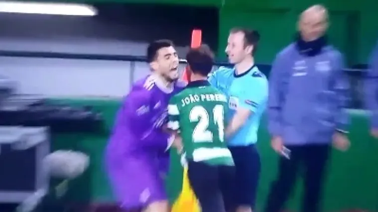 Kovačić glumom za Oscara iznudio crveni karton